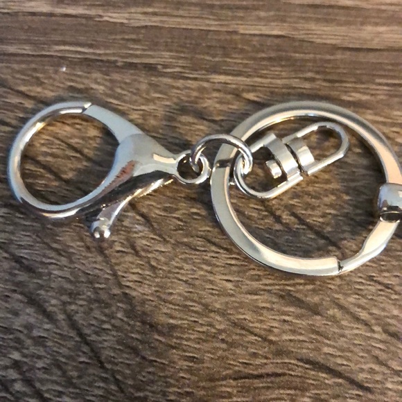 NWT Keychain - Picture 4 of 5